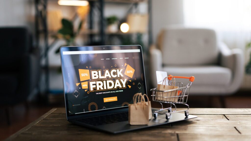 As compras de Natal estão associadas à Black Friday.