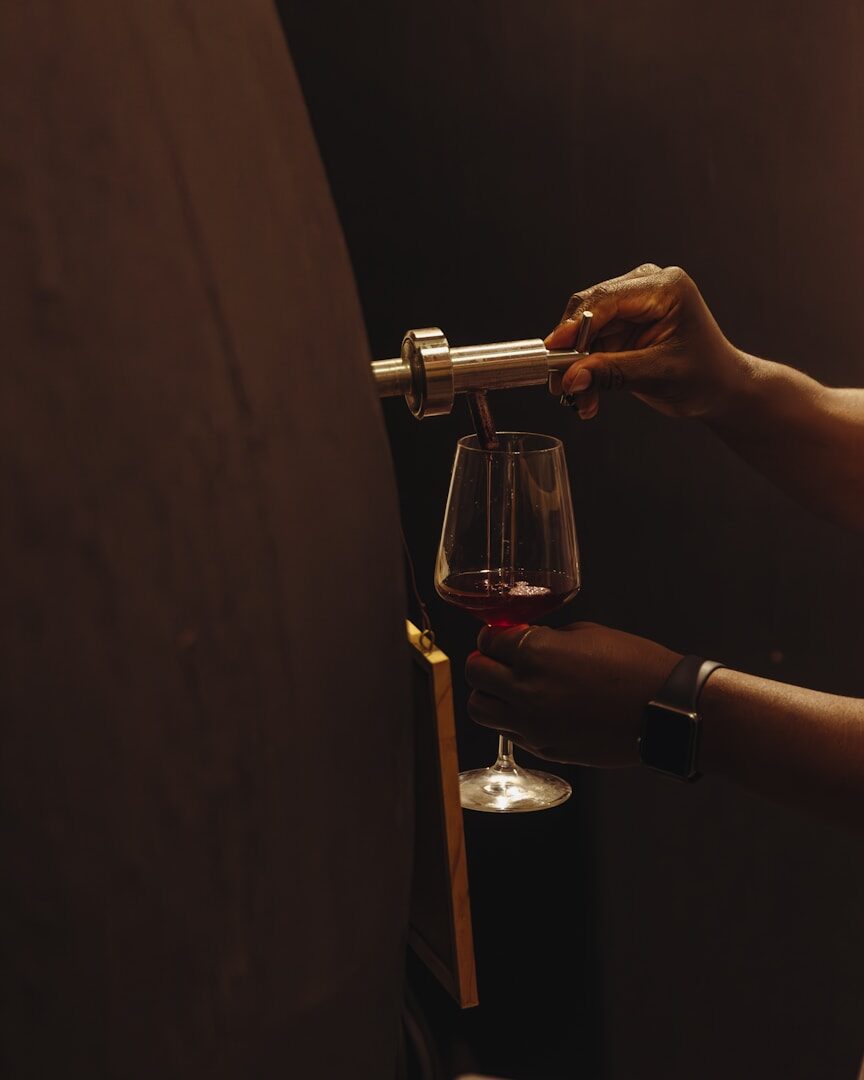 Se você armazenar o vinho corretamente, ele o recompensará com sua qualidade após muitos anos.