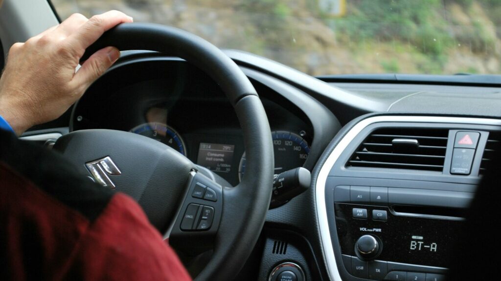 Aposentados ao volante são frequentemente a causa de acidentes. Por isso, a Alemanha quer mudar alguns aspectos da carteira de motorista.