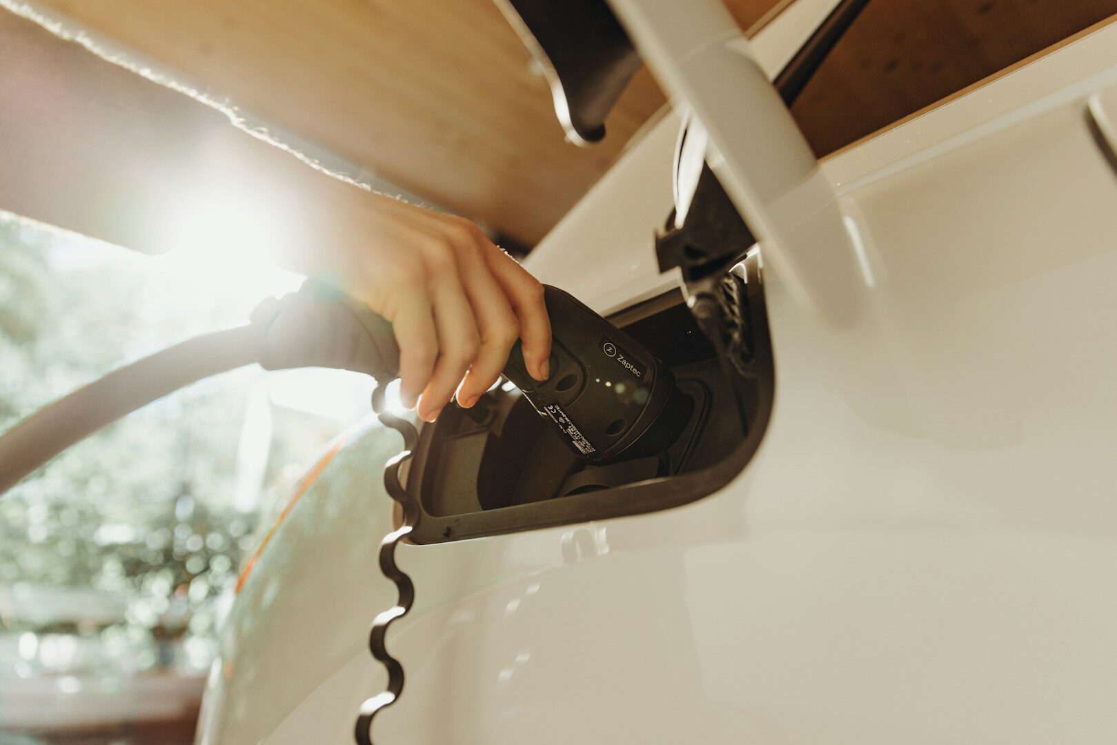 A UE quer proteger seu setor do setor asiático. Portanto, provavelmente haverá subsídios, mas apenas para alguns carros.