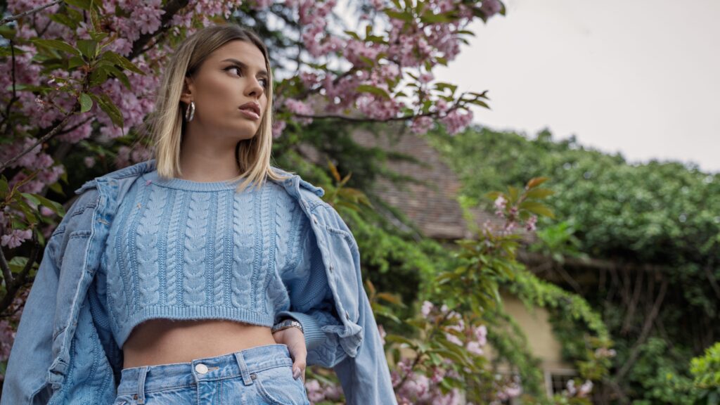 Esteja um passo à frente este ano: as tendências da primavera que o deixarão feliz e confiante